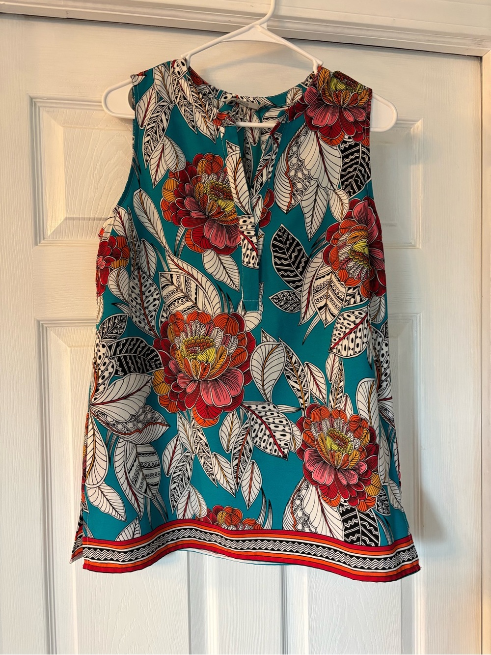 Dalia Teal Floral Keyhole Sleeveless Camisole with Red & Yellow Blooms